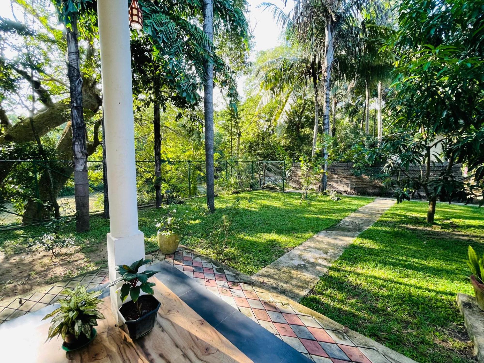 טיסמהרמה Yala Safari River View Hotel מראה חיצוני תמונה