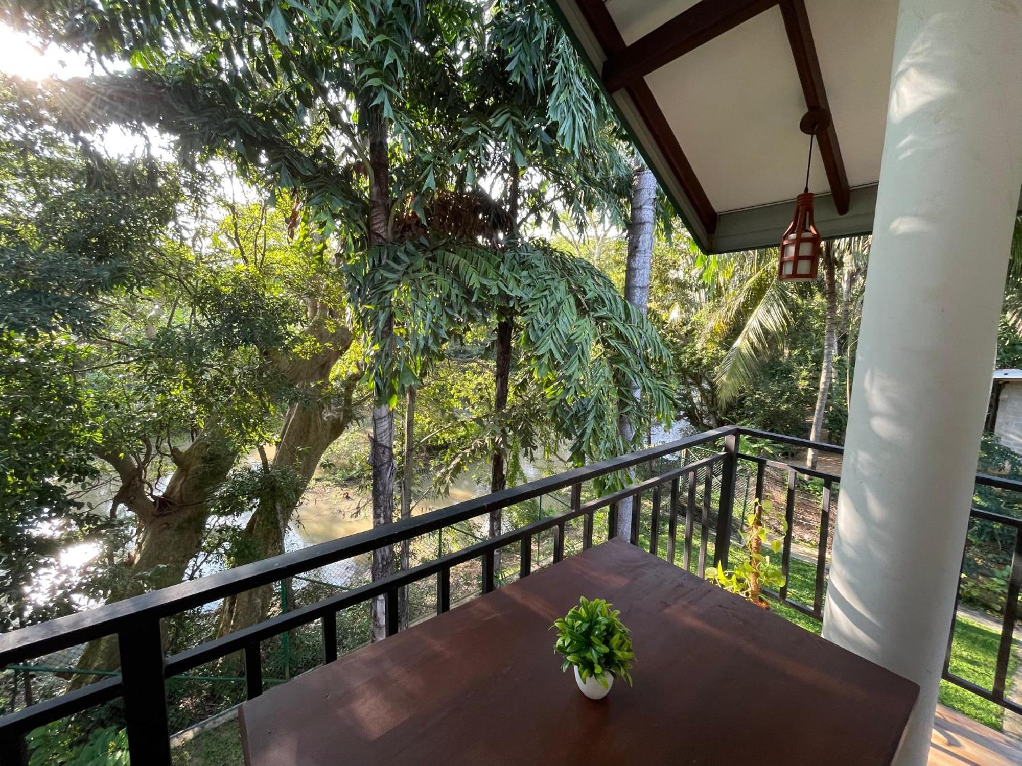 טיסמהרמה Yala Safari River View Hotel מראה חיצוני תמונה
