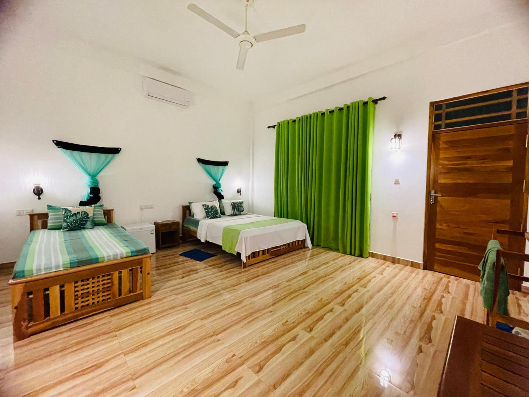 טיסמהרמה Yala Safari River View Hotel מראה חיצוני תמונה