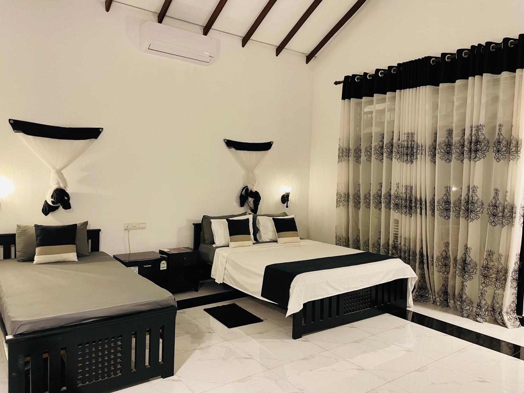 טיסמהרמה Yala Safari River View Hotel מראה חיצוני תמונה
