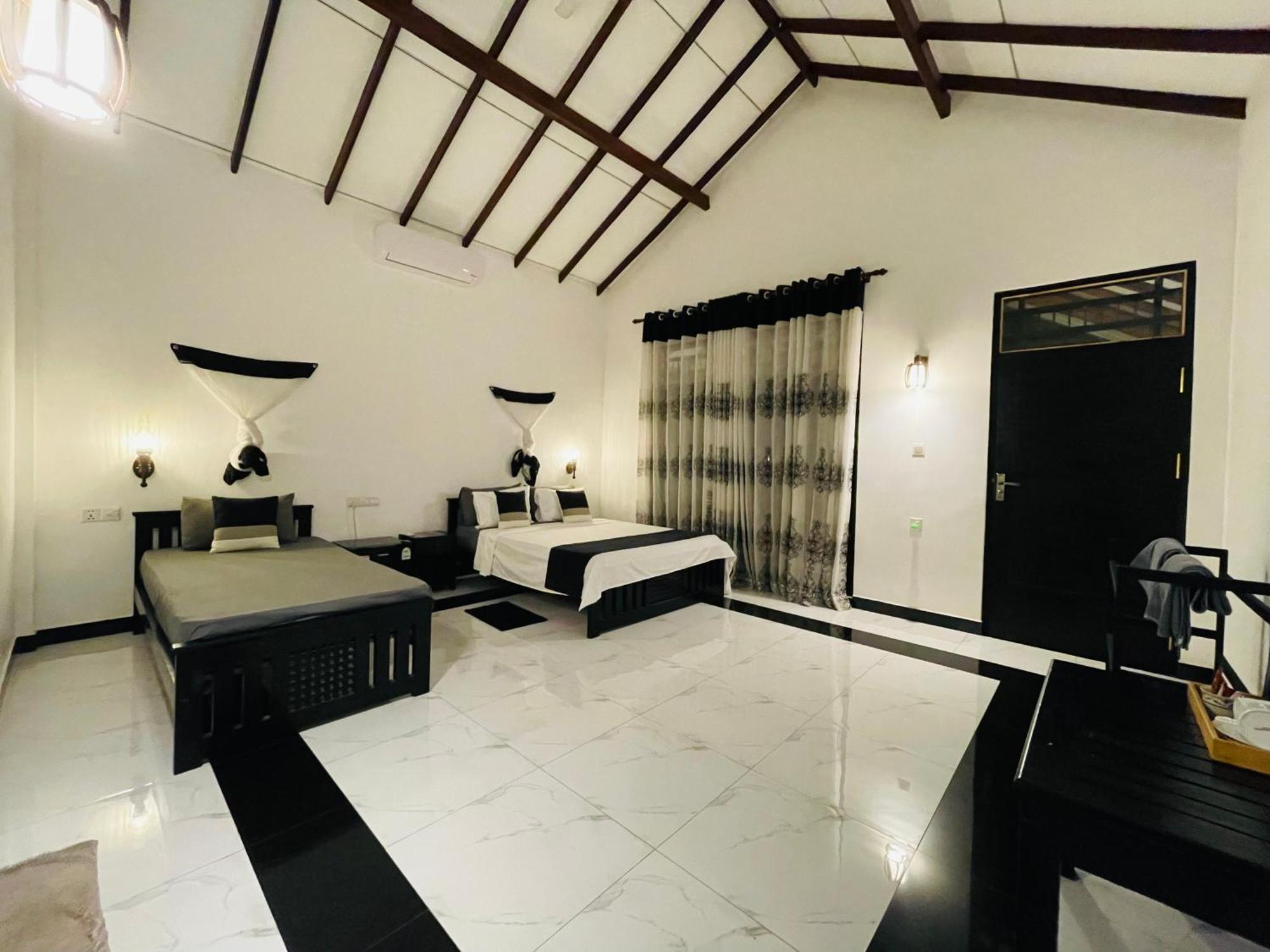 טיסמהרמה Yala Safari River View Hotel מראה חיצוני תמונה
