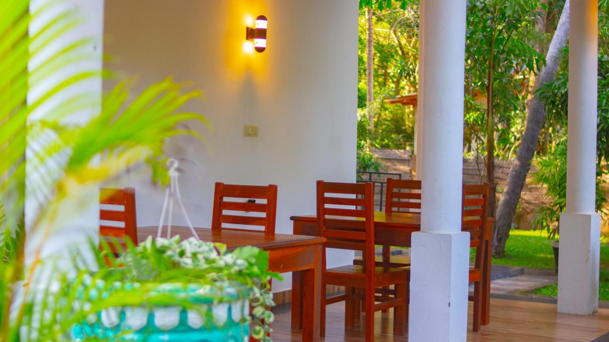 טיסמהרמה Yala Safari River View Hotel מראה חיצוני תמונה
