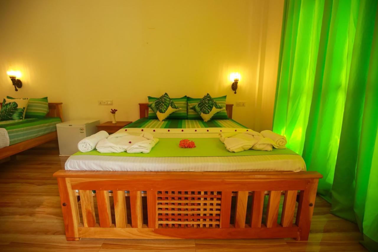 טיסמהרמה Yala Safari River View Hotel מראה חיצוני תמונה