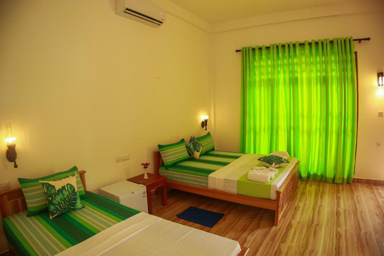 טיסמהרמה Yala Safari River View Hotel מראה חיצוני תמונה